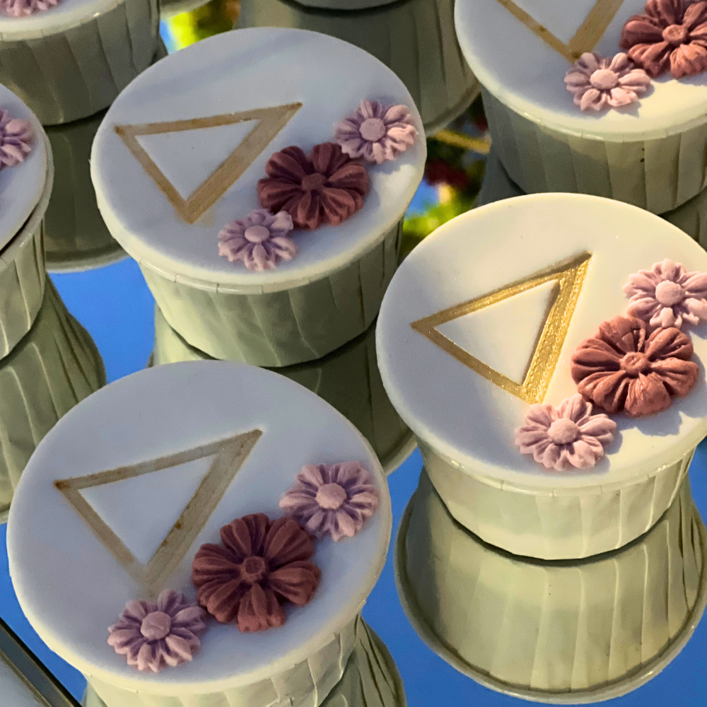 Candy bar βάπτισης για κορίτσι με θέμα πριγκίπισσα - κορώνα