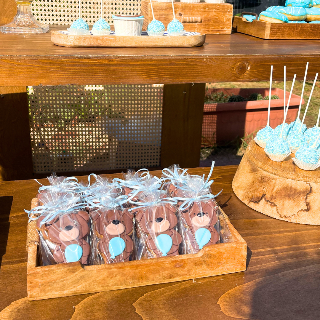 Candy bar βάπτισης για αγόρι με θέμα το αρκουδάκι
