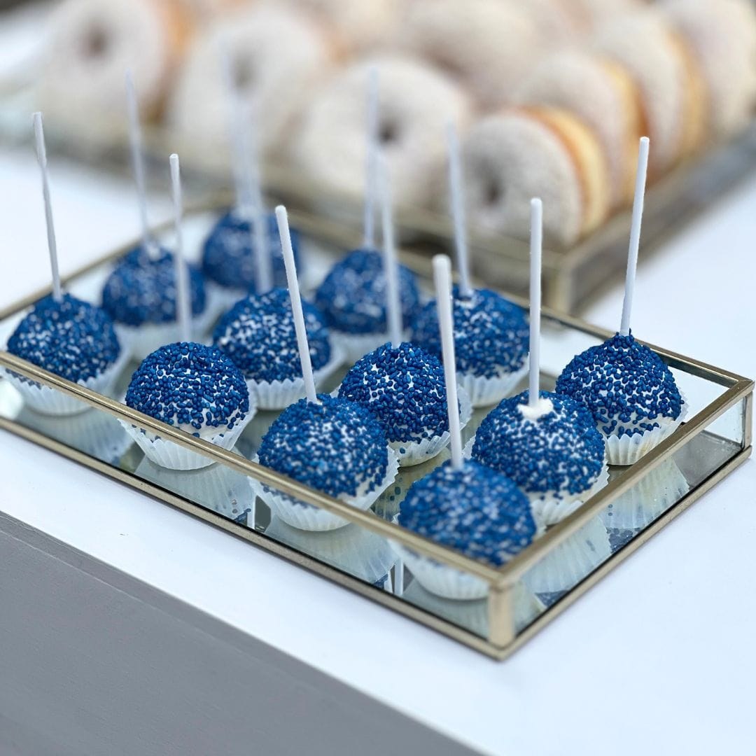 Candy bar βάπτισης με χρυσό και royal blue