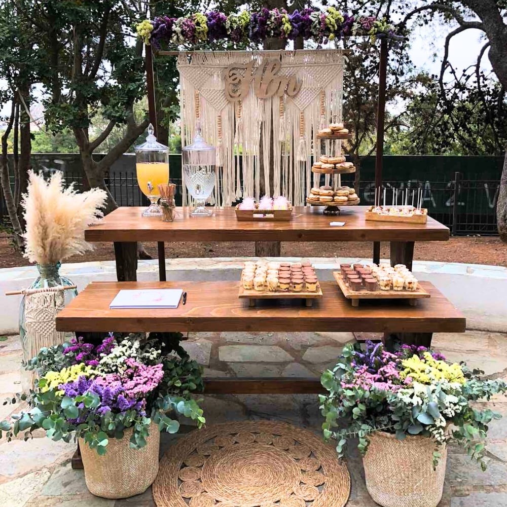 Candy bar βάπτισης με λουλούδια