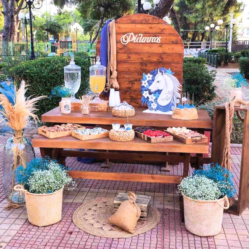 Candy bar βάπτισης για αγόρι με θέμα το άλογο