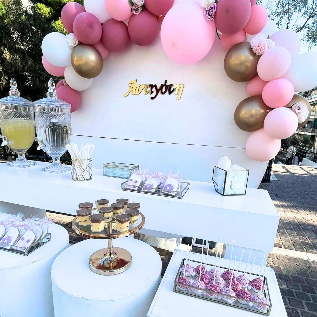 Candy bar βάπτισης για κορίτσι με μπαλόνια