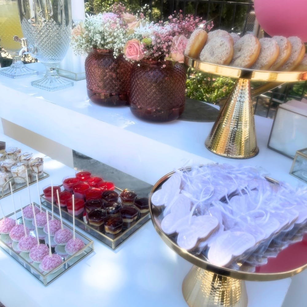 Candy bar βάπτισης με θέμα την πεταλούδα