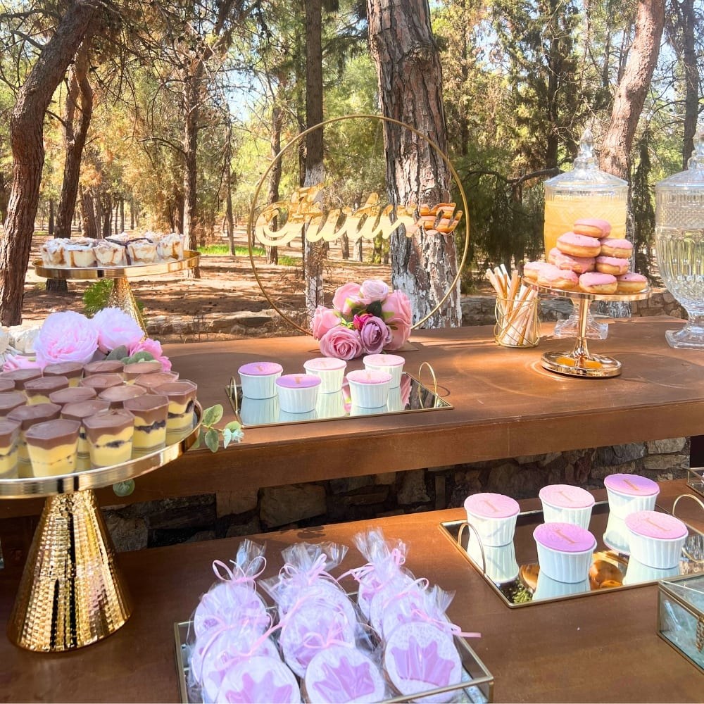 Candy bar βάπτισης με θέμα άμαξα πολύγωνο