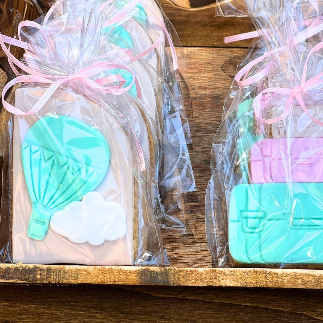 Candy bar βάπτισης για κορίτσι με θέμα το ταξίδι