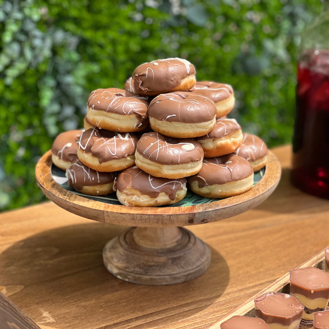 Candy bar βάπτισης για αγόρι με λουλούδια και μπαλόνια