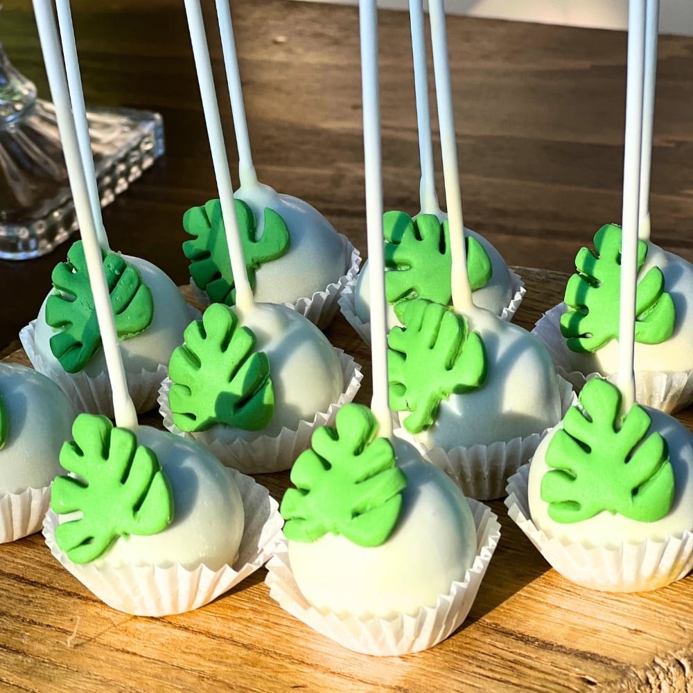 Candy bar βάπτισης για αγόρι με ζώα της ζούγκλας