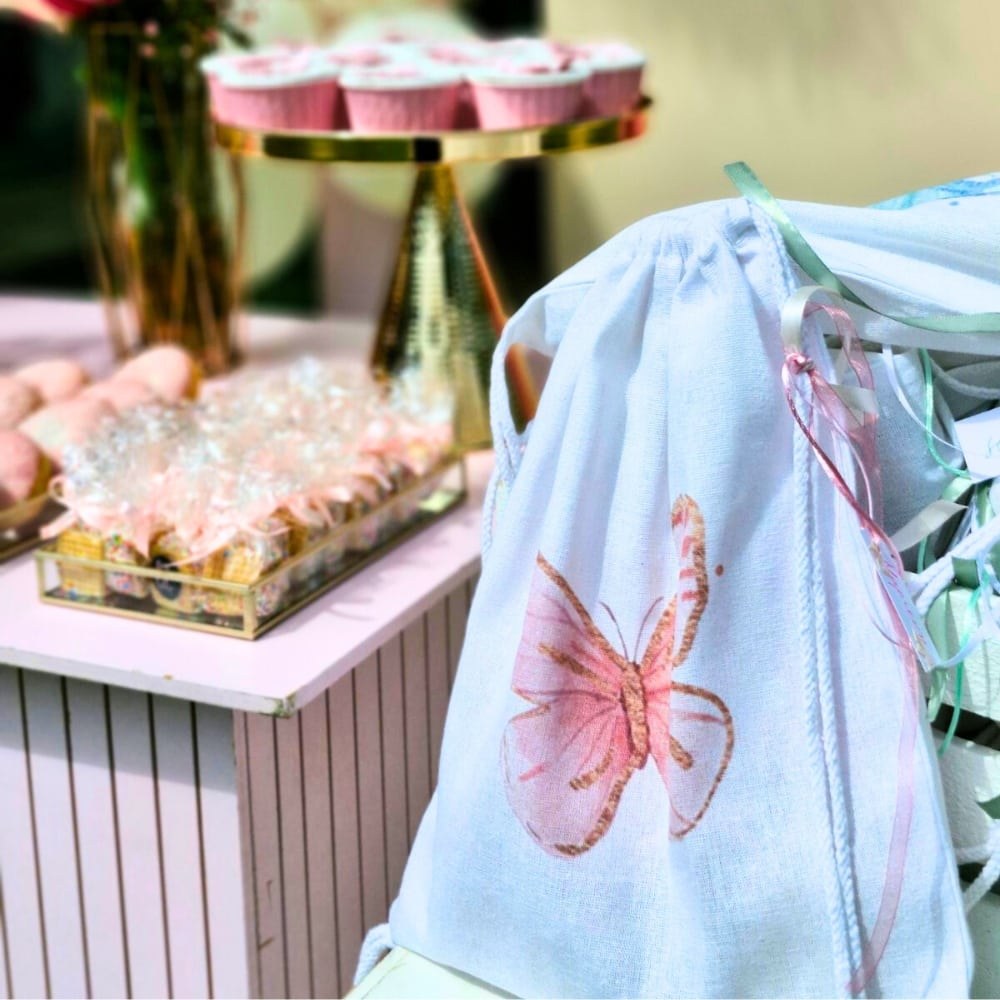 Candy bar βάπτισης για κορίτσι με θέμα την πεταλούδα