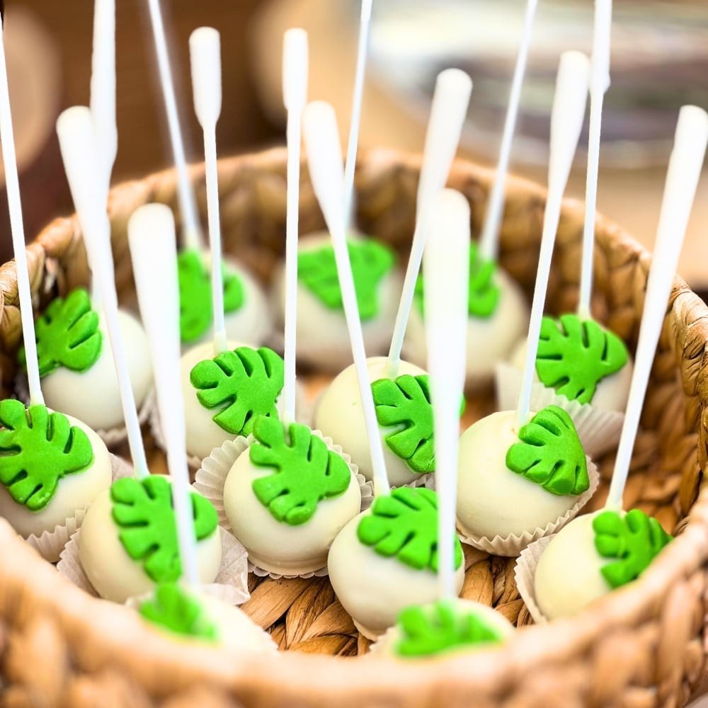 Candy bar βάπτισης με ζώα της ζούγκλας