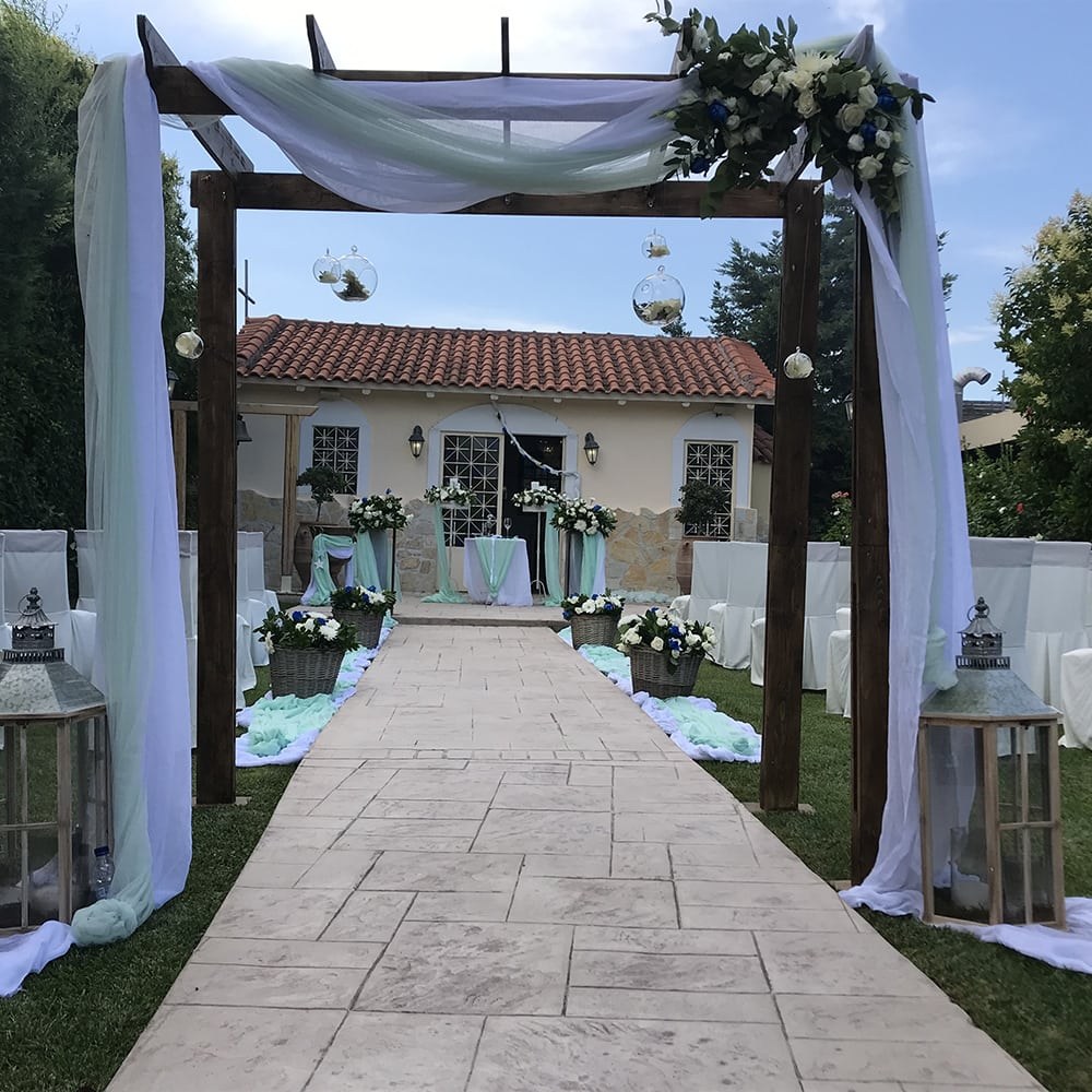 Ο στολισμός γάμου του Κώστα και της Αντωνίας