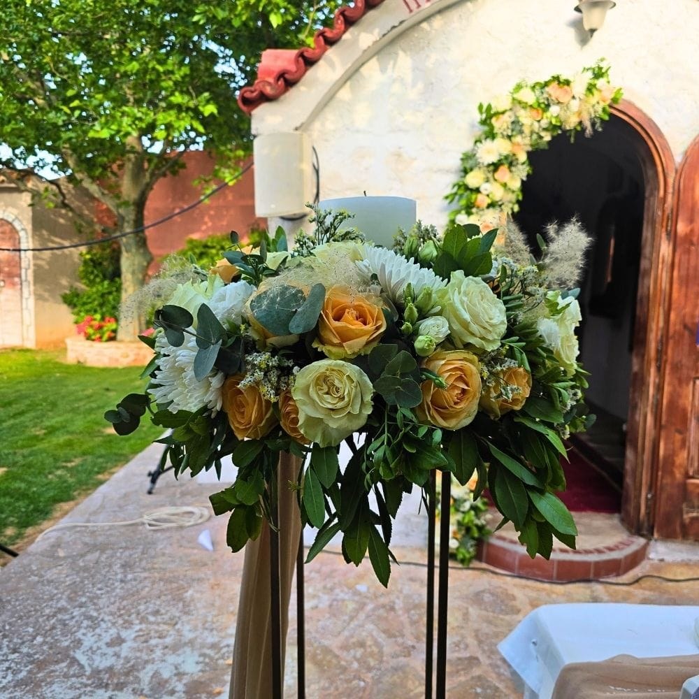 Ρομαντικός στολισμός γάμου σε κτήμα