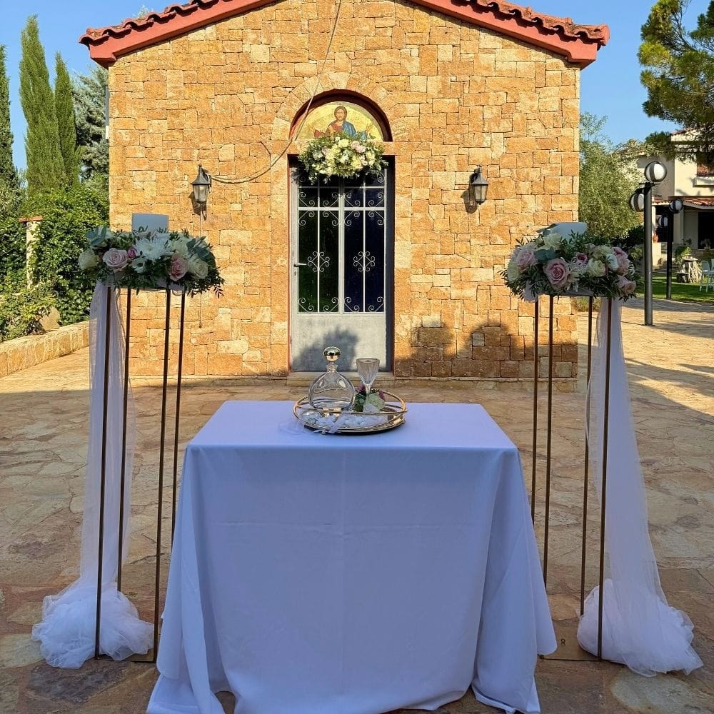 Ρομαντικός στολισμός γάμου στο Κτήμα Κρωπίας Γη