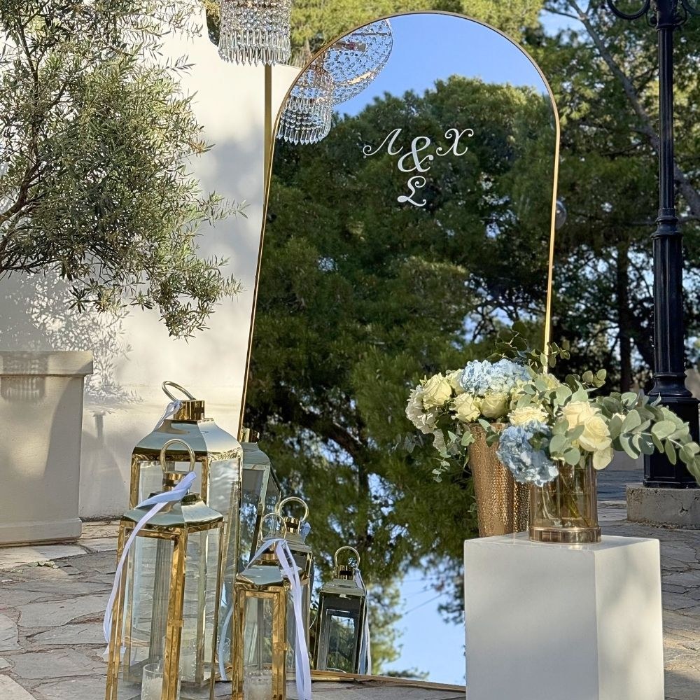 Στολισμός γάμου και βάπτισης σε χρυσό
