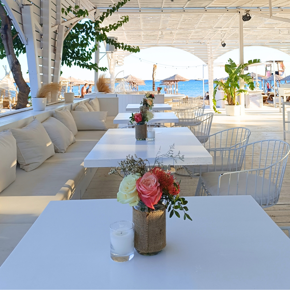 Στολισμός wedding party στην Αθηναϊκή Ριβιέρα