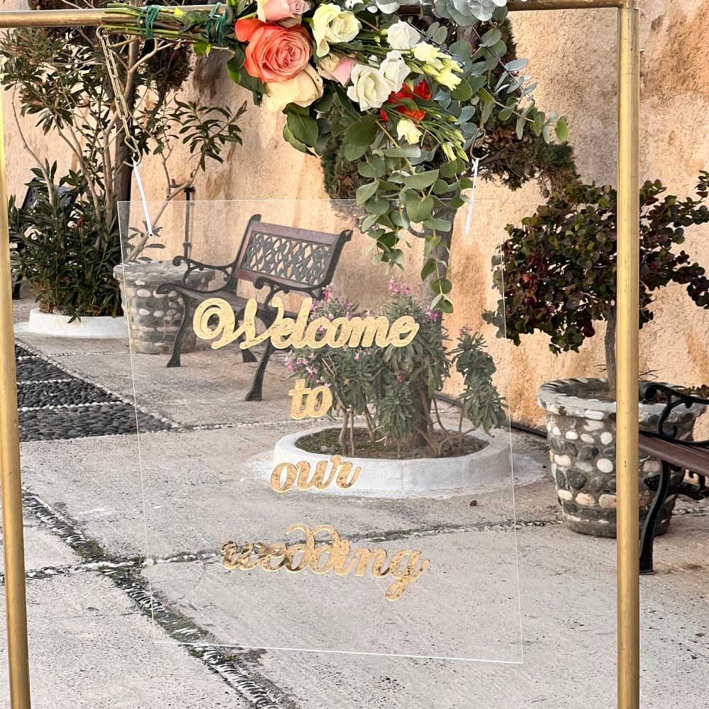 Destination wedding in Greece, Santorini – Getting married in Santorini