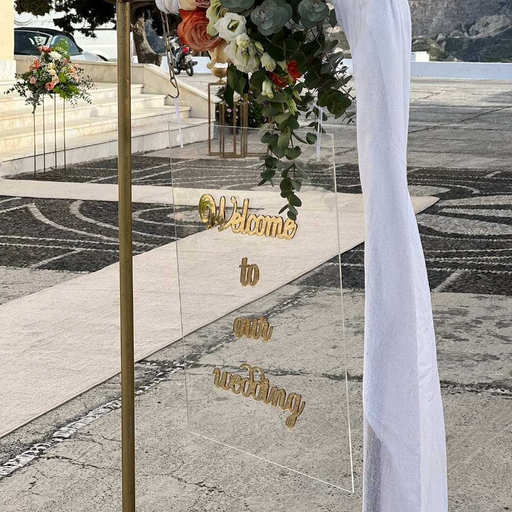 Destination wedding in Greece, Santorini – Getting married in Santorini