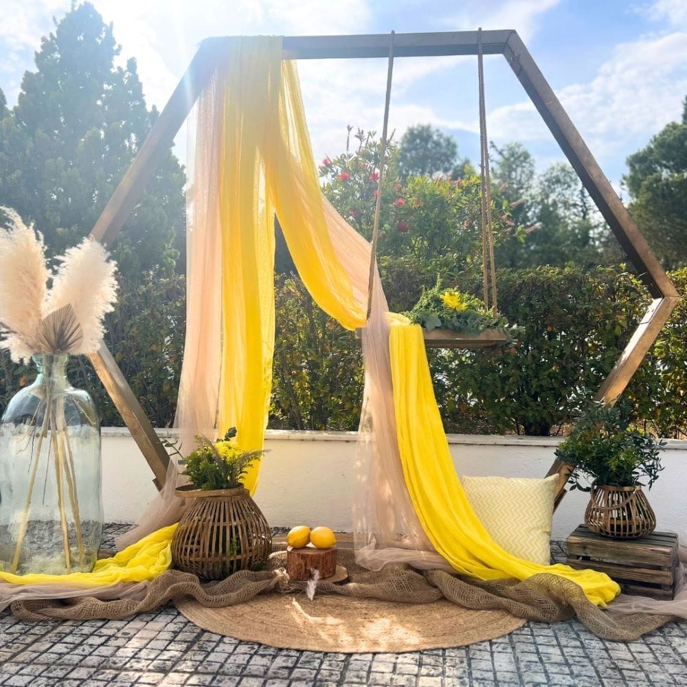 Στολισμός βάπτισης για κορίτσι με θέμα το λεμόνι