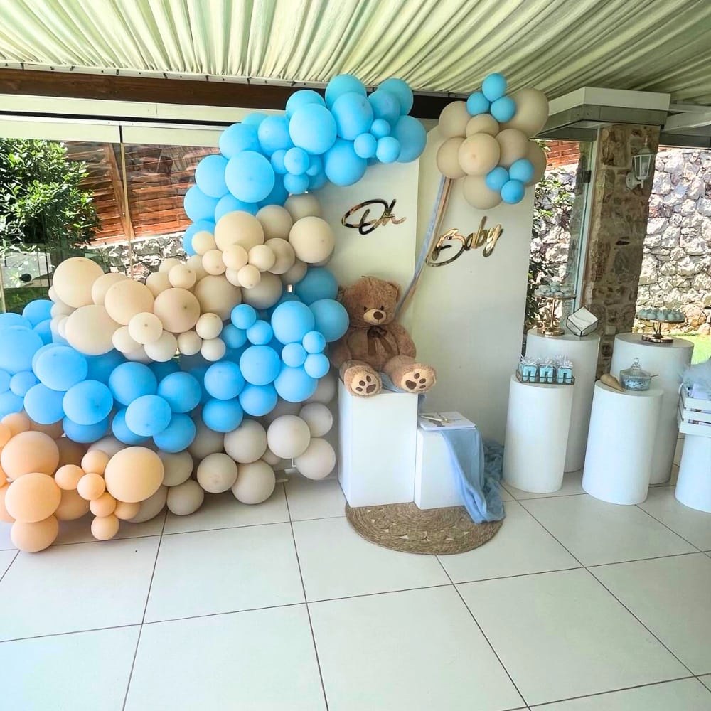 Candy bar βάπτισης για αγόρι με θέμα το αρκουδάκι και τα μπαλόνια