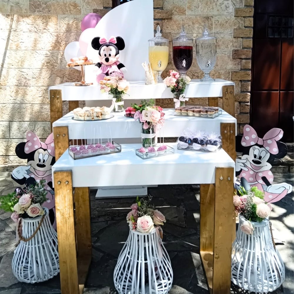Candy bar βάπτισης για κορίτσι με θέμα Minnie Mouse