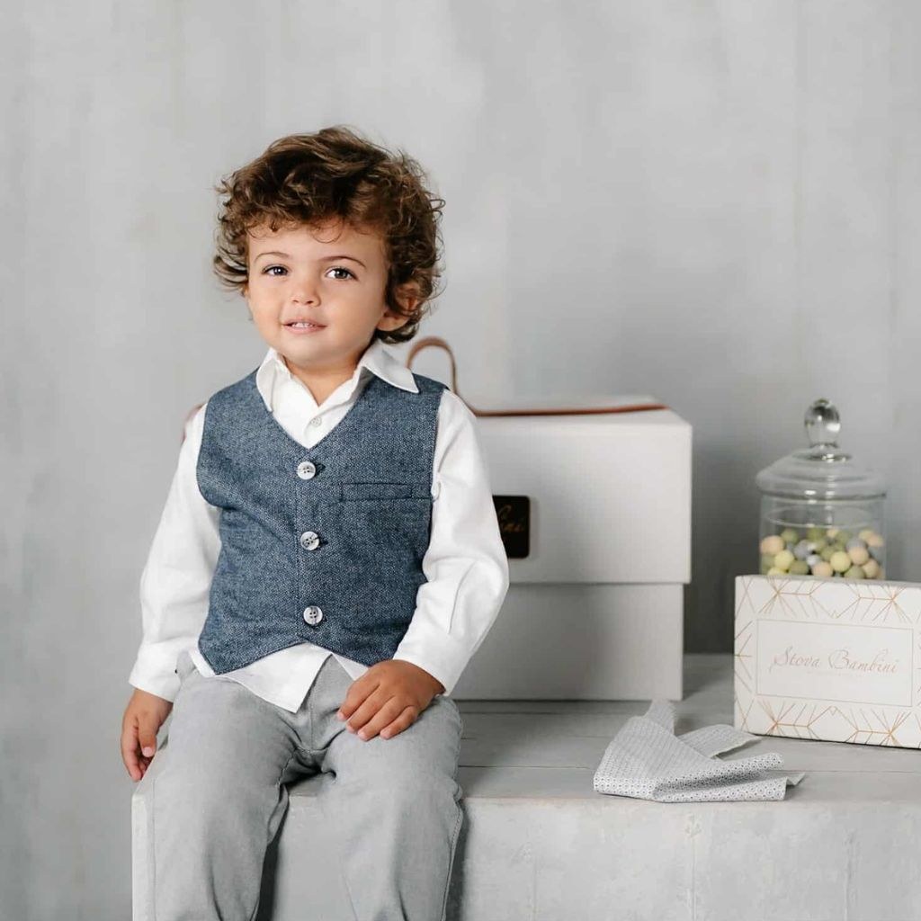 Τι πληρώνει ο νονός στη βάπτιση; Όλα όσα πρέπει να γνωρίζετε.