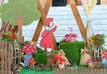 Στολισμός βάπτισης κοκκινοσκουφίτσα: Η βάπτιση της μικρής Σταυρούλας-Βαλέριας