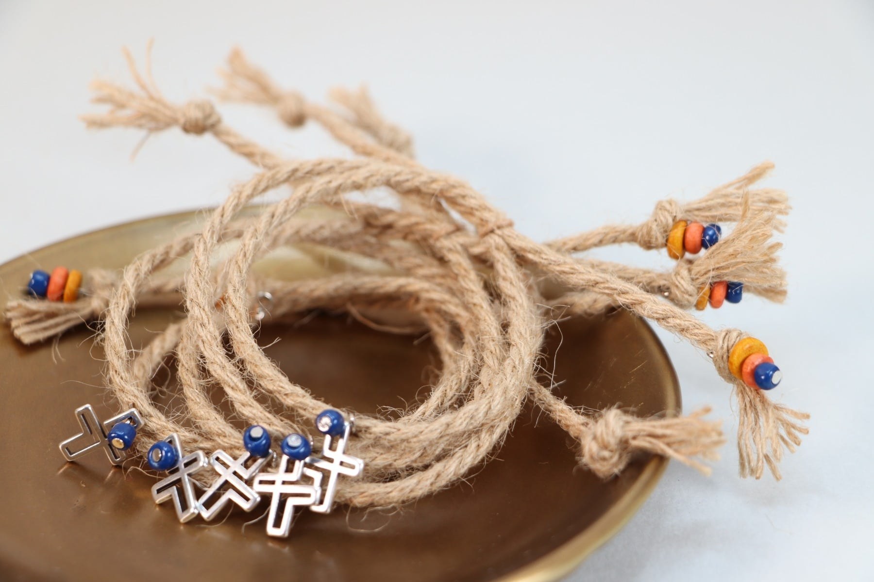 Μαρτυρικά βάπτισης: Ο συμβολισμός τους στο μυστήριο της βάπτισης