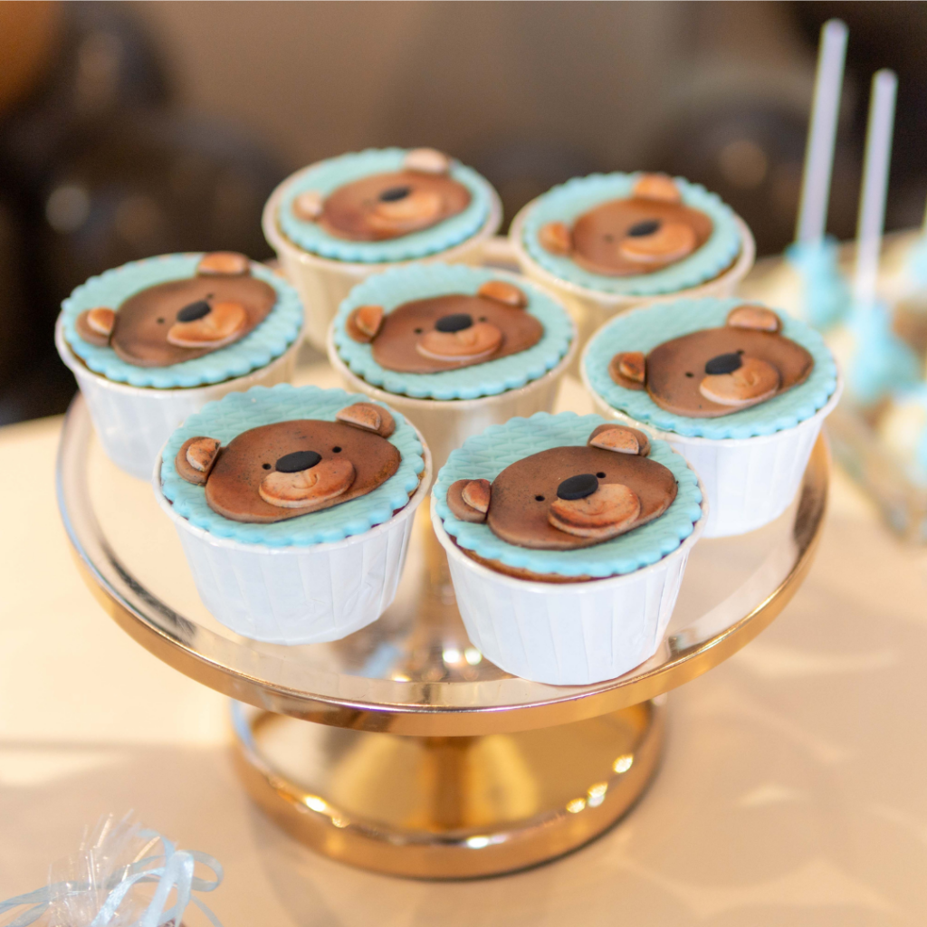 candy bar &beta;ά&pi;&tau;&iota;&sigma;&eta;&sigmaf; &mu;&epsilon; cupcakes