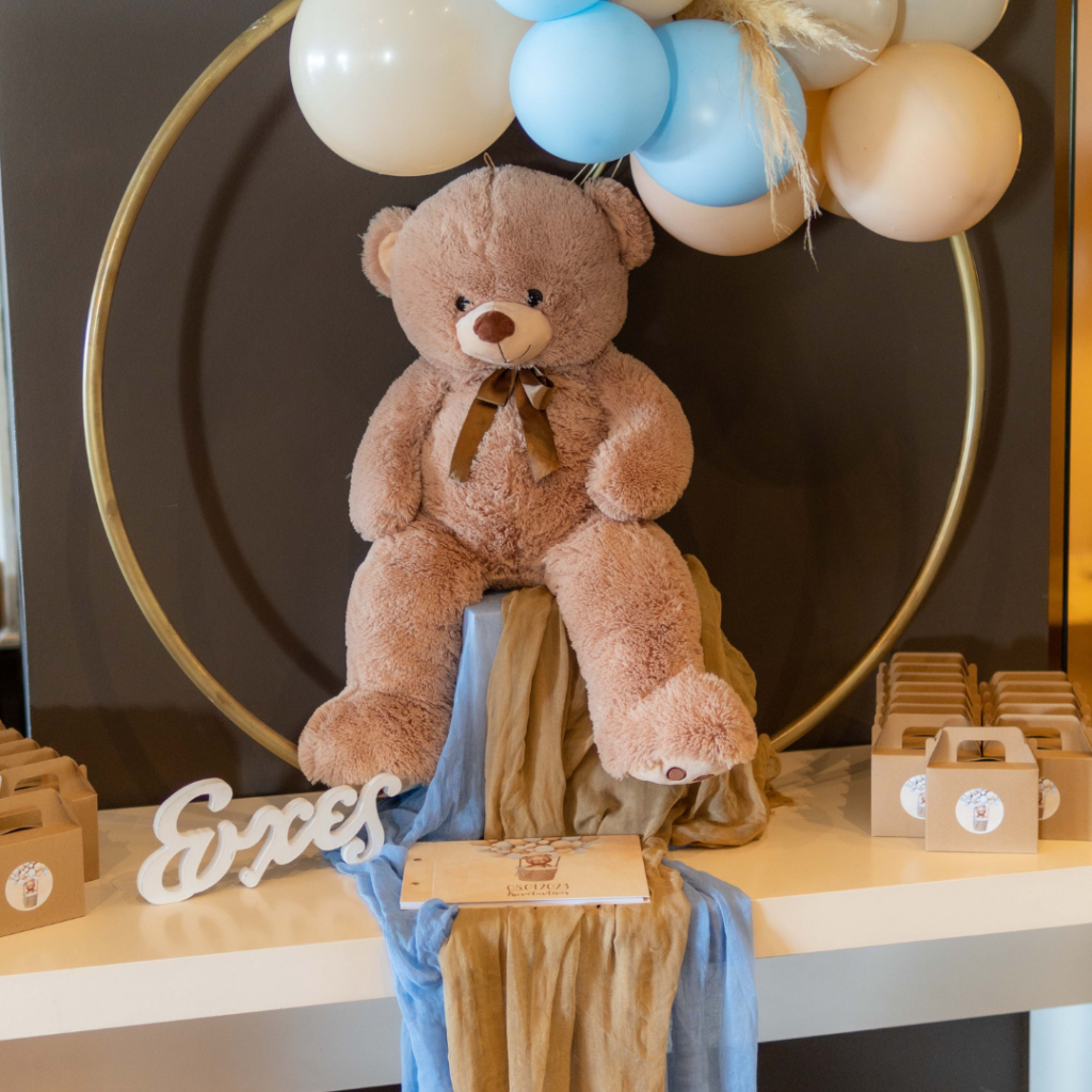 &tau;&rho;&alpha;&pi;έ&zeta;&iota; &epsilon;&upsilon;&chi;ώ&nu; &mu;&epsilon; &mu;&pi;&alpha;&lambda;ό&nu;&iota;&alpha; &kappa;&alpha;&iota; &alpha;&rho;&kappa;&omicron;&upsilon;&delta;ά&kappa;&iota;