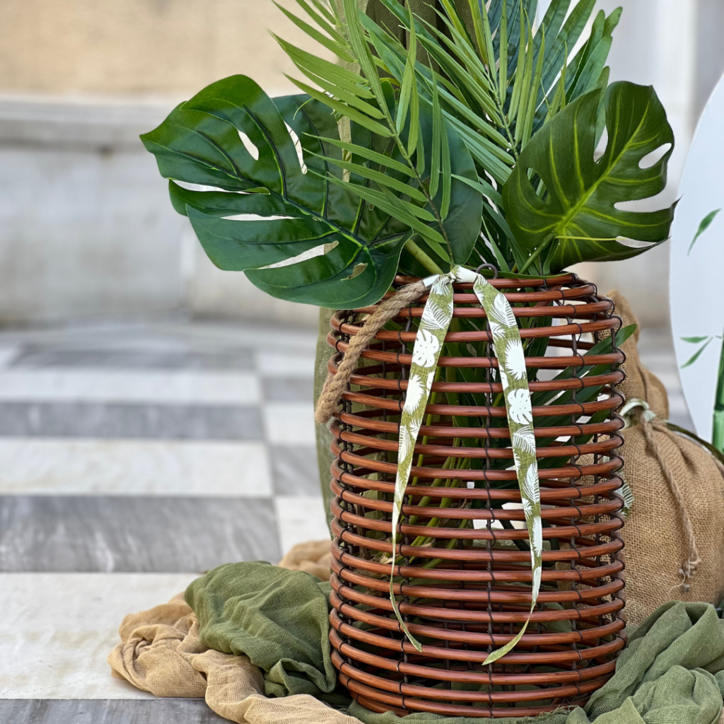 &sigma;&tau;&omicron;&lambda;&iota;&sigma;&mu;ό&sigmaf; &beta;ά&pi;&tau;&iota;&sigma;&eta;&sigmaf; &mu;&epsilon; &theta;έ&mu;&alpha; &tau;&omicron; &pi;ά&nu;&tau;&alpha;