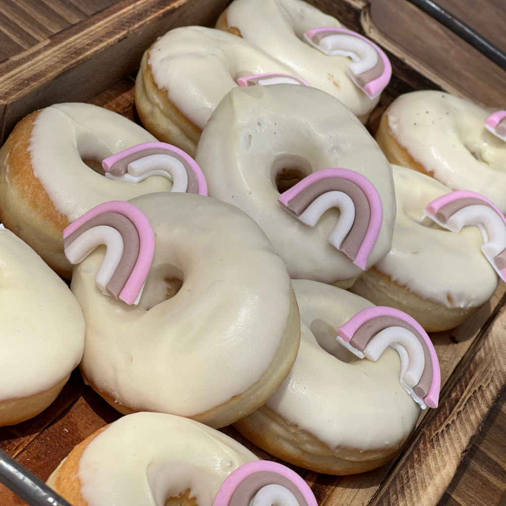 candy bar &beta;ά&pi;&tau;&iota;&sigma;&eta;&sigmaf; &mu;&epsilon; &nu;&tau;ό&nu;&alpha;&tau;&sigmaf; 