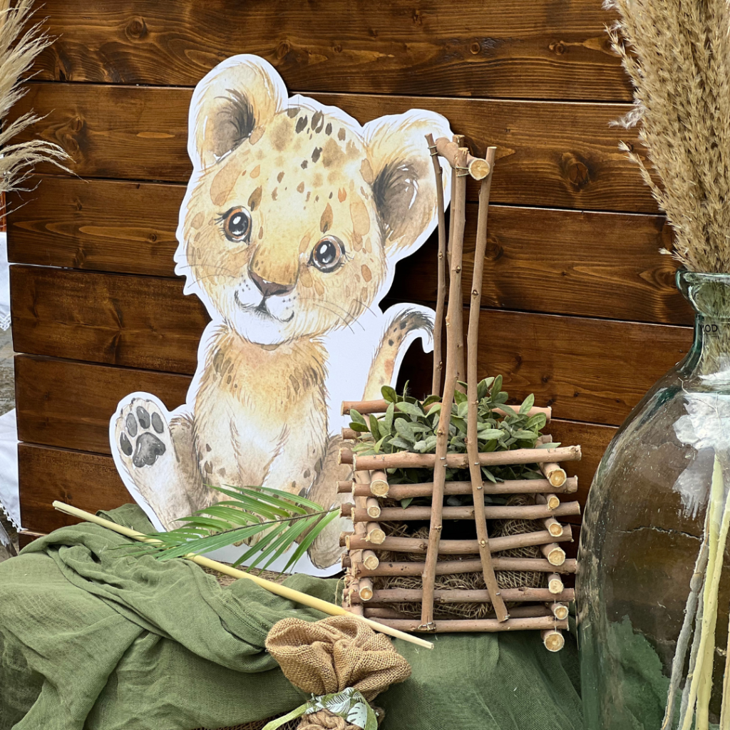 στολισμός βάπτισης με θέμα το λιονταράκι