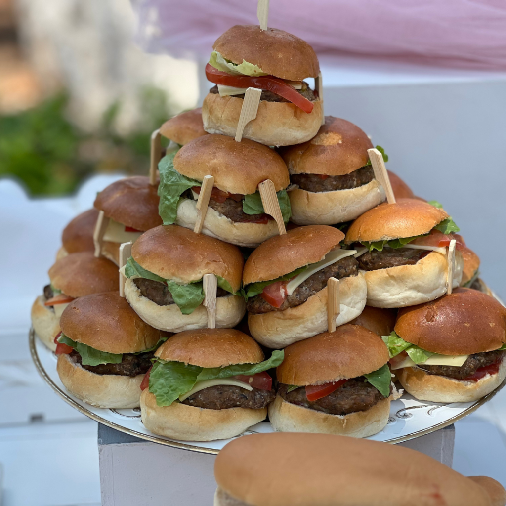 salty bar &beta;ά&pi;&tau;&iota;&sigma;&eta;&sigmaf; 