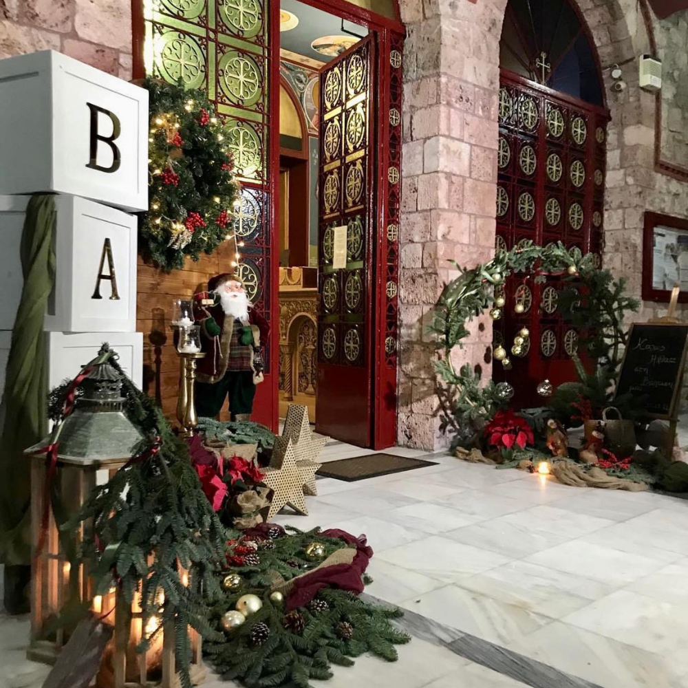 Στολισμός βάπτισης τα Χριστούγεννα: Θέματα, ιδέες και extra inspiration για μία εντυπωσιακή βάπτιση! (UPDATED 2025)