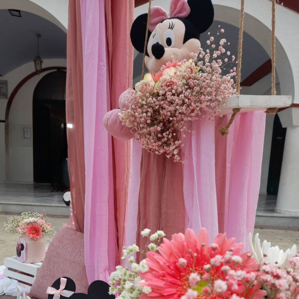 &sigma;&tau;&omicron;&lambda;&iota;&sigma;&mu;ό&sigmaf; &beta;ά&pi;&tau;&iota;&sigma;&eta;&sigmaf; &mu;&epsilon; &theta;έ&mu;&alpha; &tau;&eta; Minnie Mouse