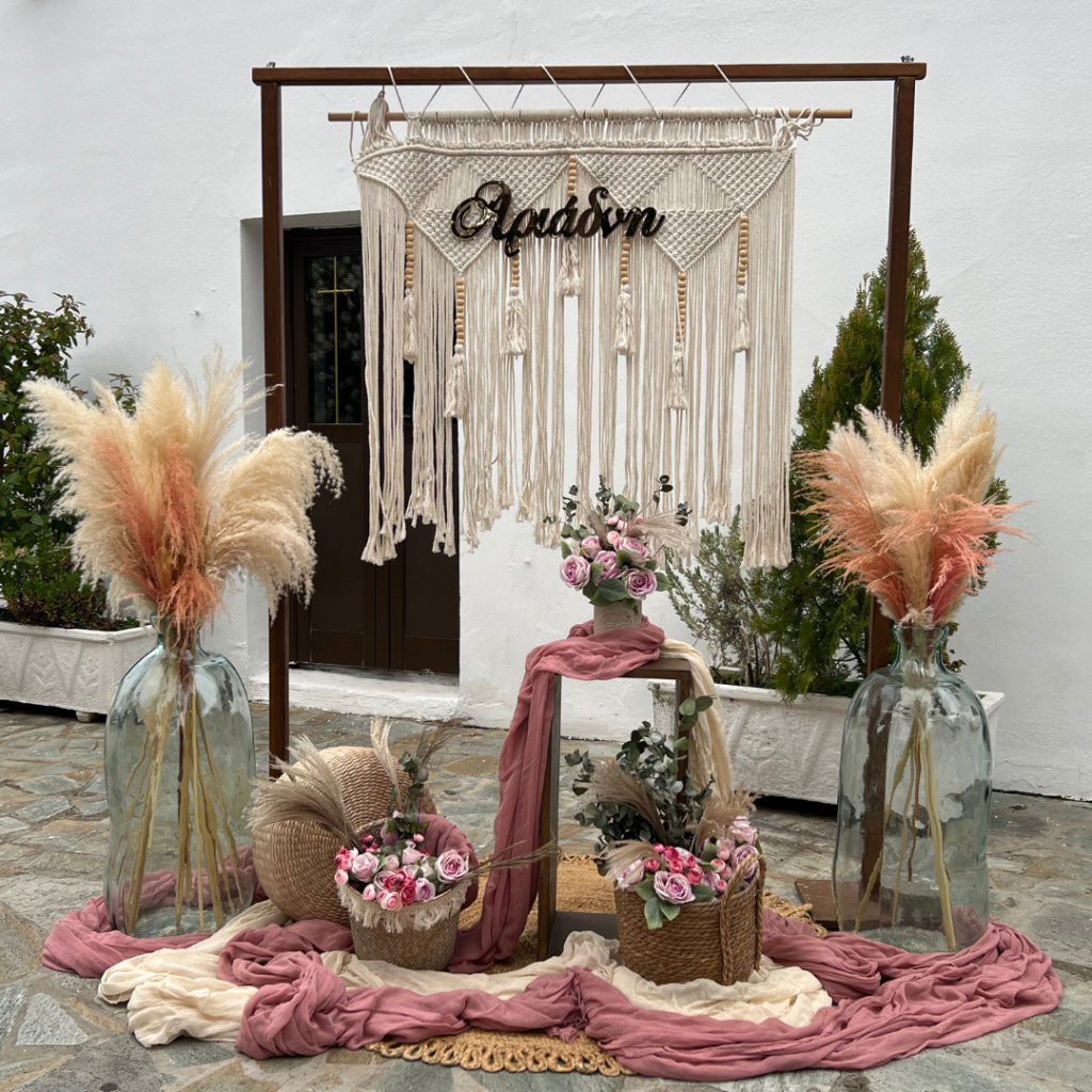 Ρομαντικός στολισμός βάπτισης με boho στοιχεία