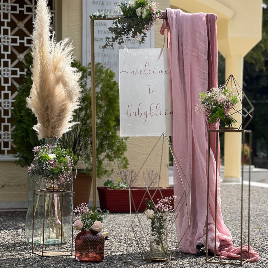 ρομαντικός στολισμός βάπτισης για κορίτσι