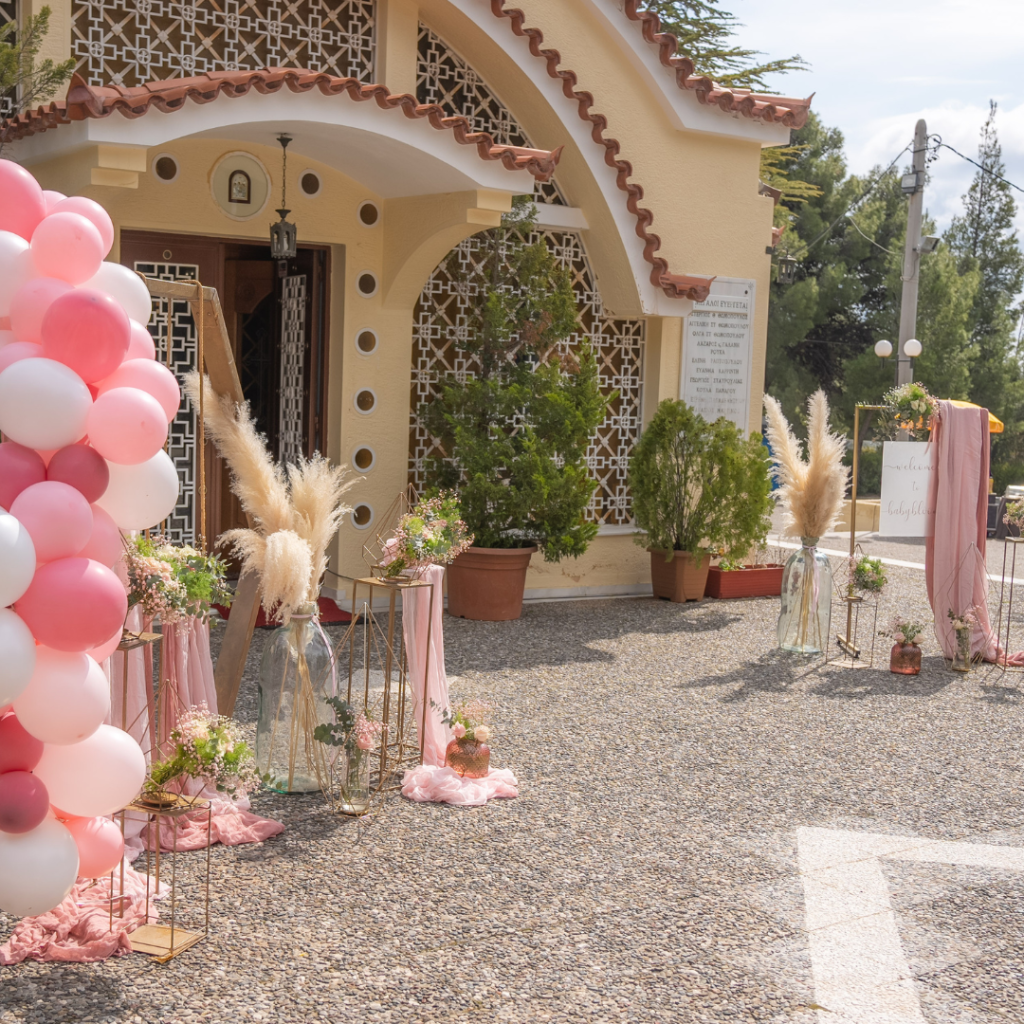 ρομαντικός στολισμός βάπτισης για κορίτσι