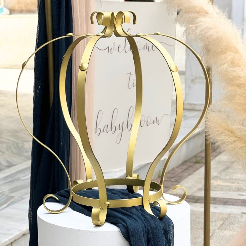 στολισμός βάπτισης για αγόρι άμαξα-κορώνα