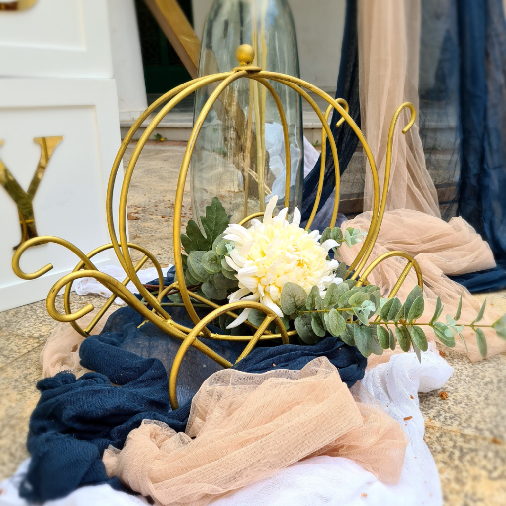 στολισμός βάπτισης για αγόρι άμαξα-κορώνα