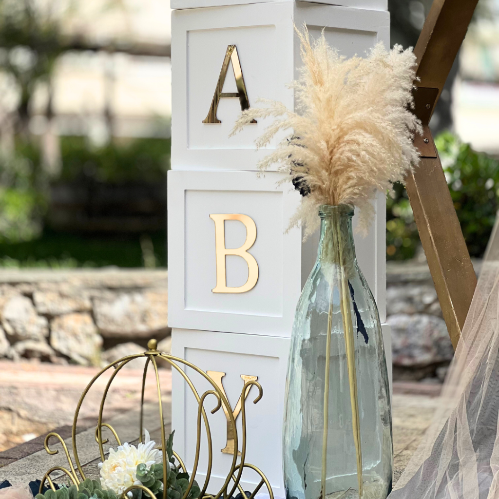 στολισμός βάπτισης για αγόρι άμαξα-κορώνα