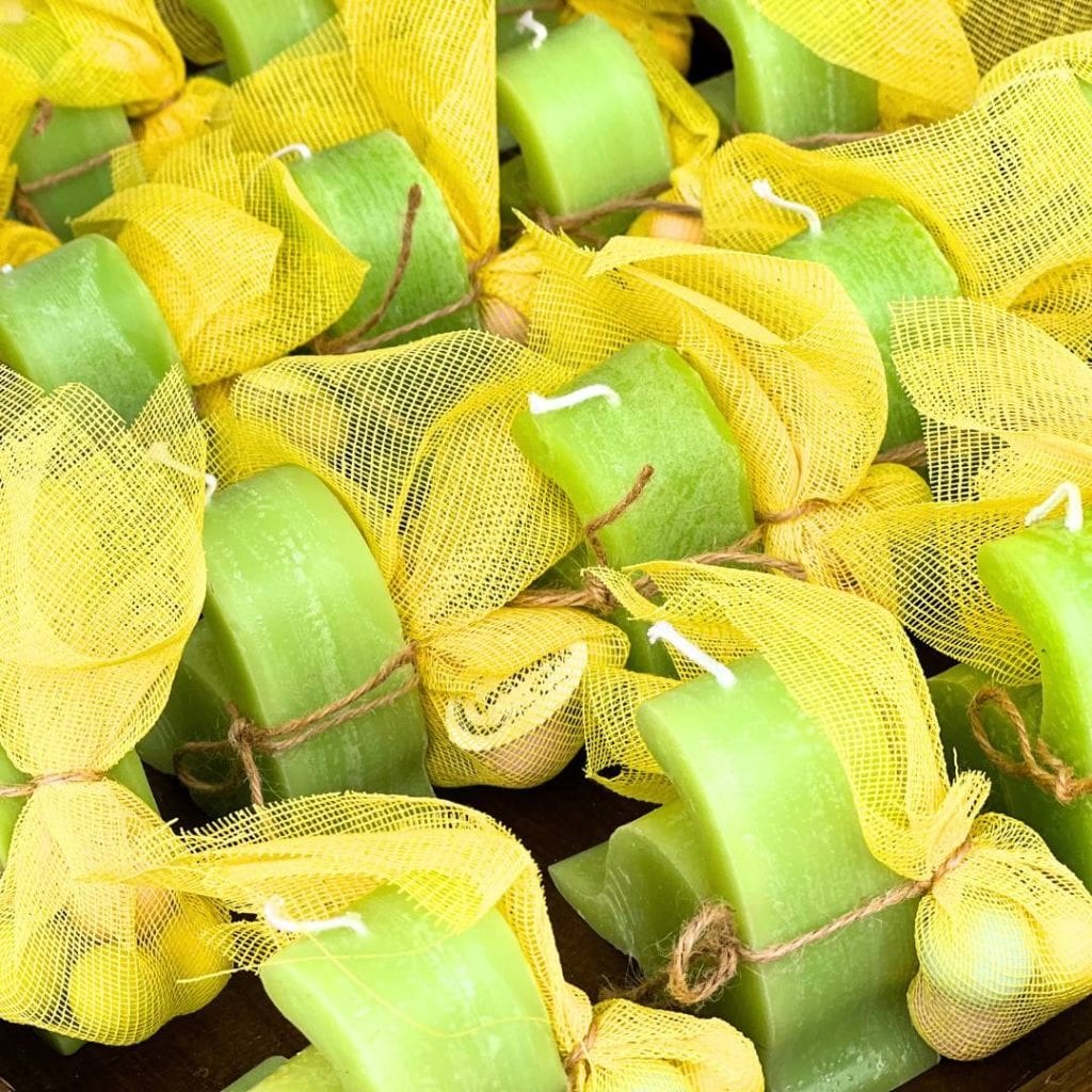 μπομπονιέρες βάπτισης αρωματικά κεριά