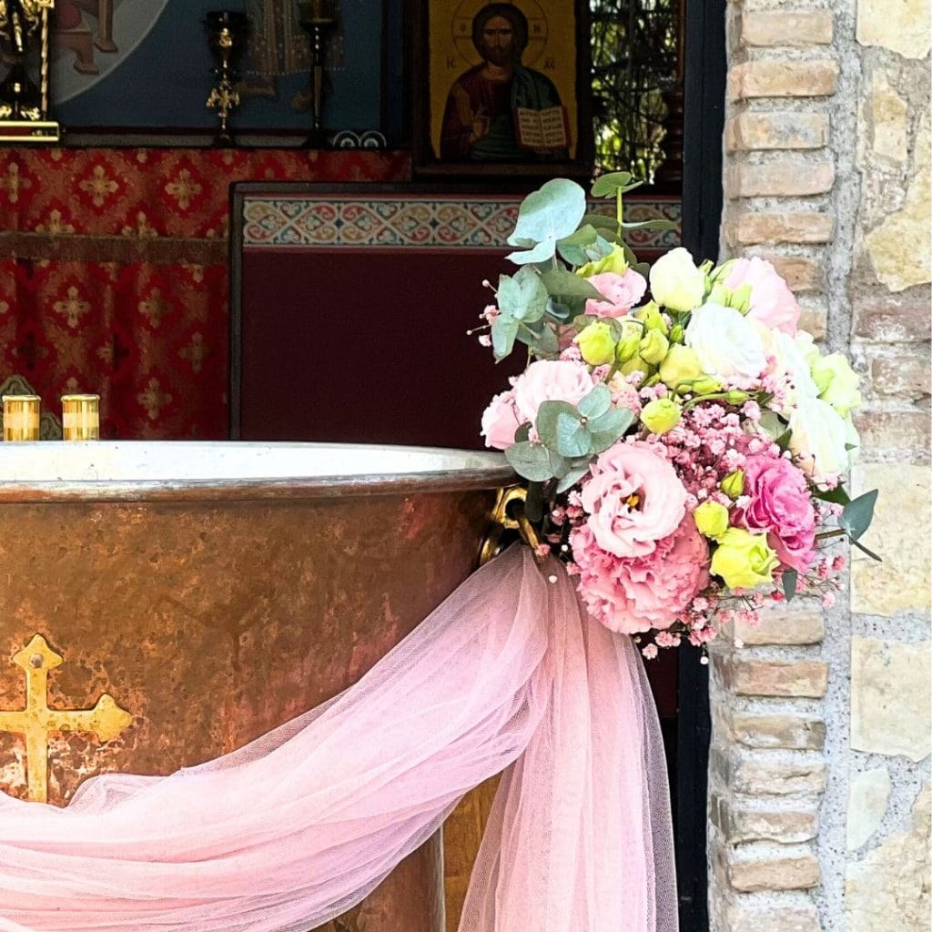 &sigma;&tau;&omicron;&lambda;&iota;&sigma;&mu;ό&sigmaf; &kappa;&omicron;&lambda;&upsilon;&mu;&pi;ή&theta;&rho;&alpha;&sigmaf; &mu;&epsilon; &rho;&omicron;&zeta; &upsilon;&phi;ά&sigma;&mu;&alpha;&tau;&alpha; &kappa;&alpha;&iota; &mu;&pi;&omicron;&upsilon;&kappa;έ&tau;&omicron; &lambda;&omicron;&upsilon;&lambda;&omicron;&upsilon;&delta;&iota;ώ&nu;