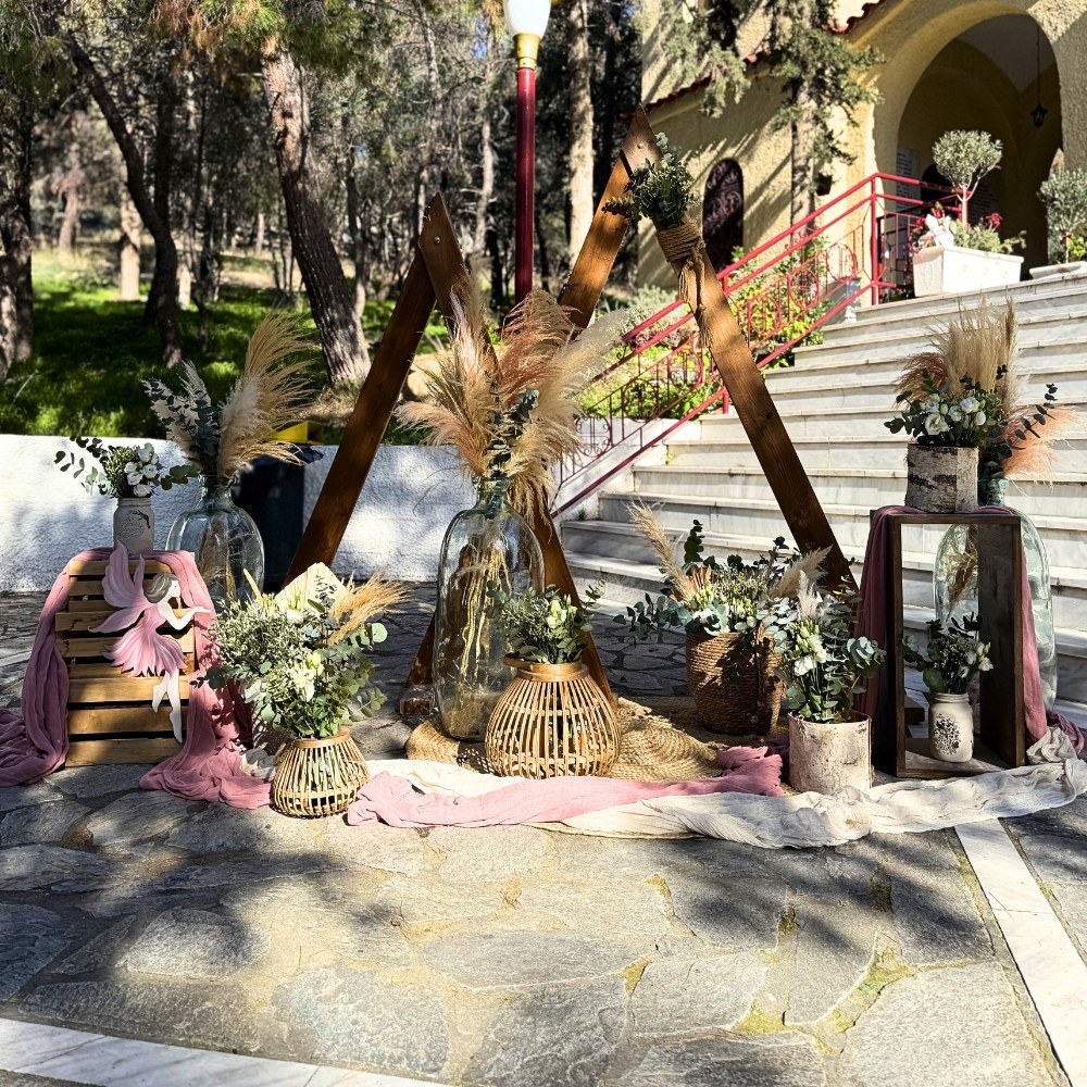 Ο boho στολισμός γάμου του Στέφανου και της Χρύσας και η βάπτιση του παιδιού τους