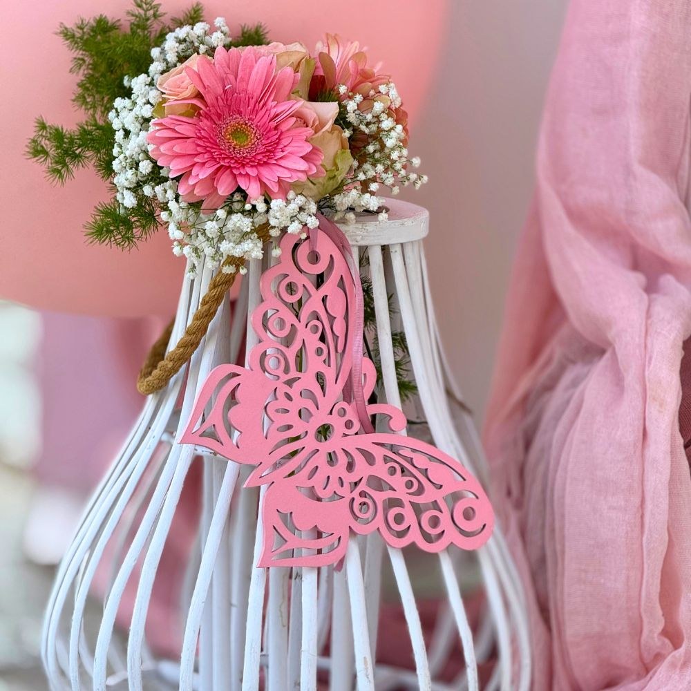 στολισμός βάπτισης για κορίτσι με θέμα την πεταλούδα