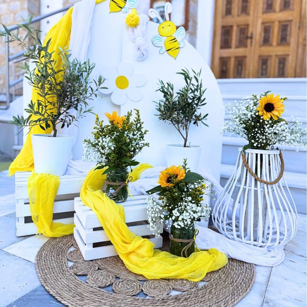 Στολισμός βάπτισης για αγόρι με θέμα την μέλισσα