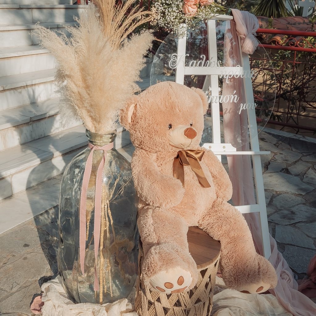 ρομαντικός στολισμός βάπτισης για κορίτσι με θέμα το αρκουδάκι