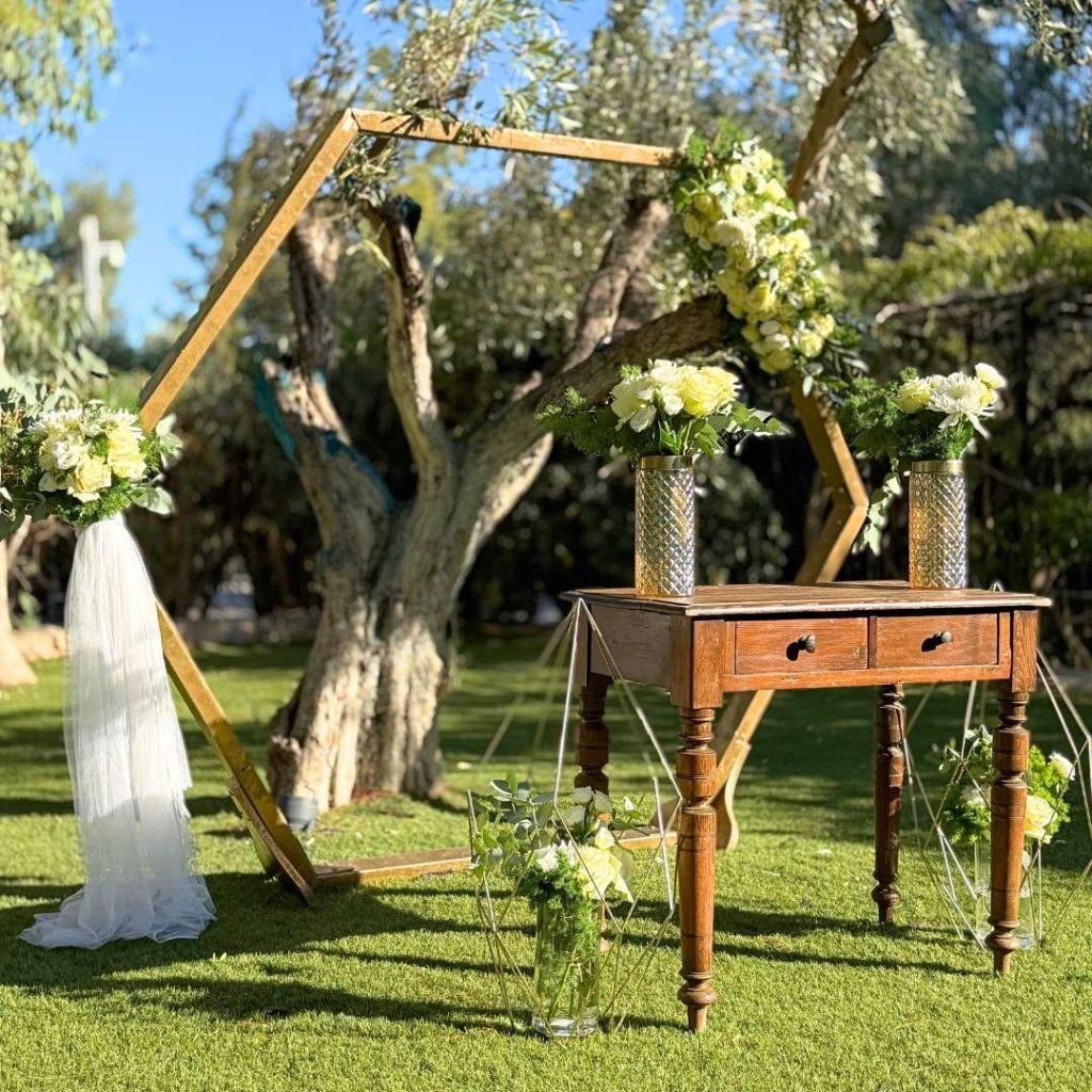 ρομαντικός στολισμός γάμου