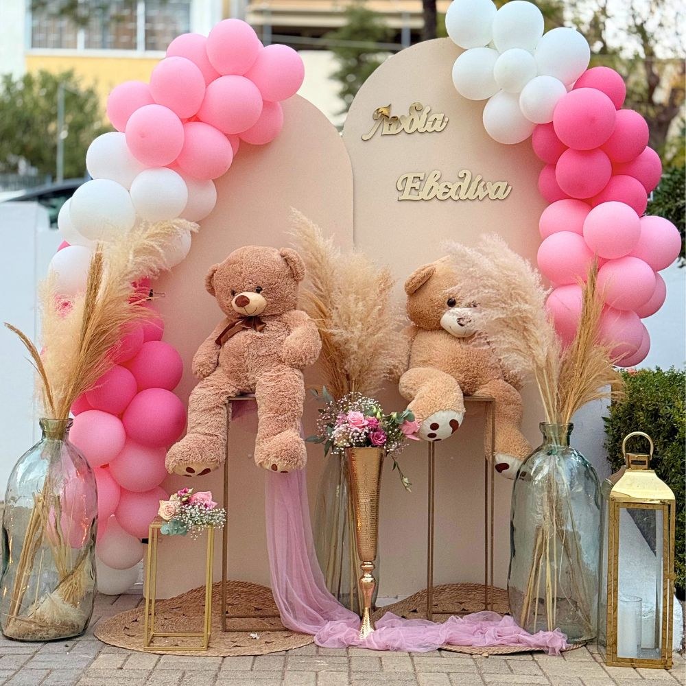 στολισμός βάπτισης για κορίτσι με μπαλόνια και πάνελ
